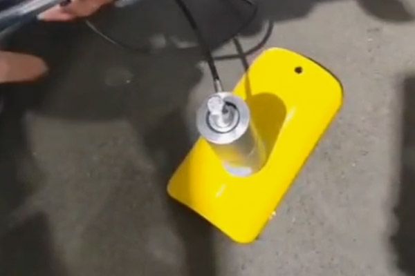 测试桩漆面防脱落测试